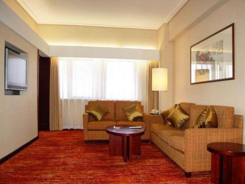 Dalian Grand Continent International Hotel Экстерьер фото