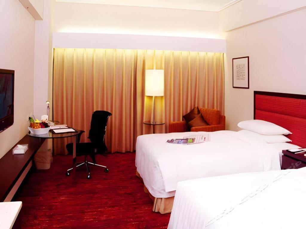 Dalian Grand Continent International Hotel Экстерьер фото