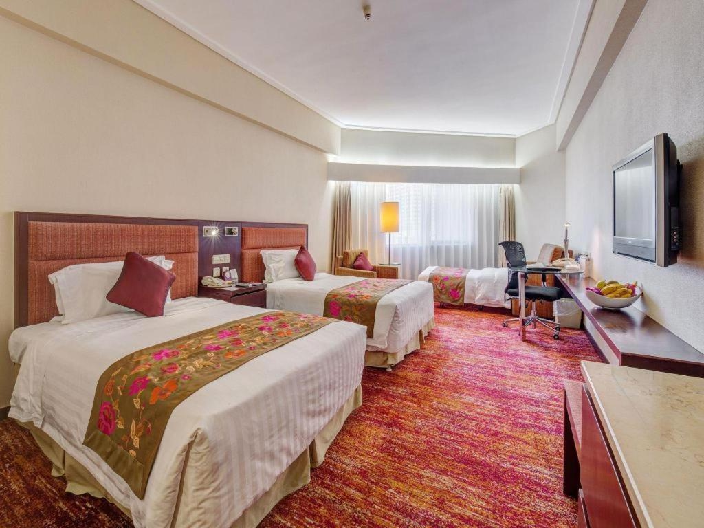 Dalian Grand Continent International Hotel Экстерьер фото