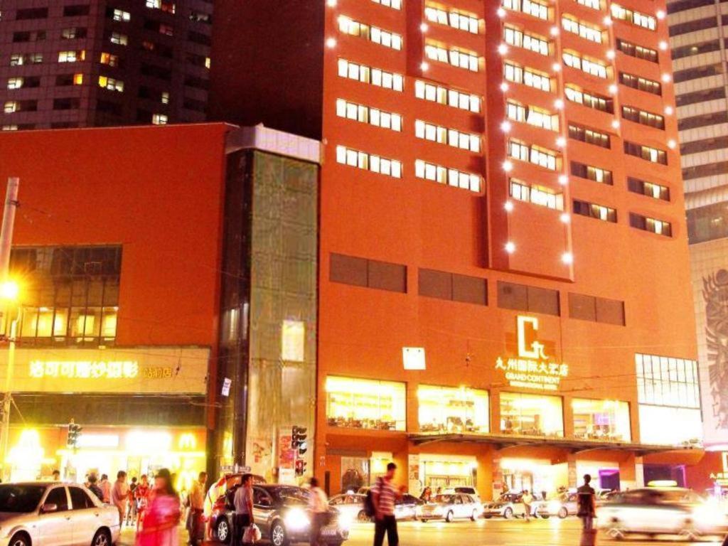 Dalian Grand Continent International Hotel Экстерьер фото
