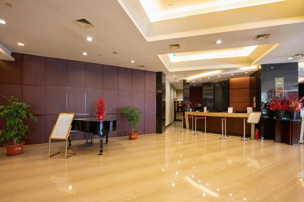 Dalian Grand Continent International Hotel Экстерьер фото