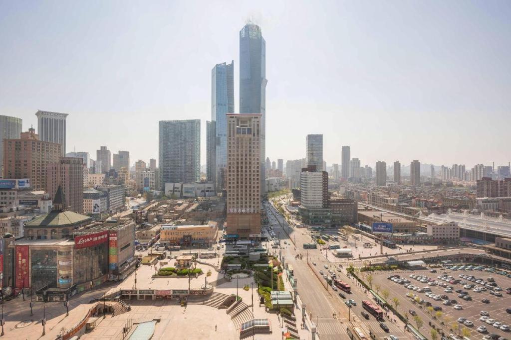 Dalian Grand Continent International Hotel Экстерьер фото
